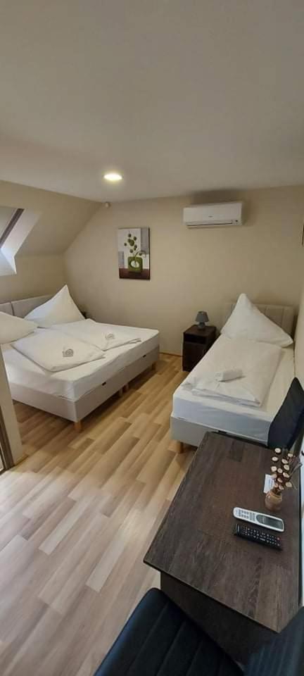 Sörpatika Vendégház Badacsonytomaj Habitación foto