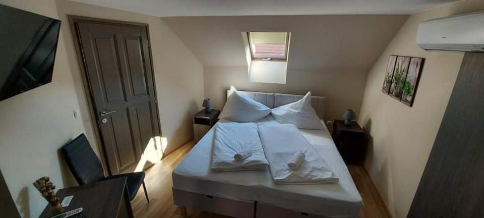 Sörpatika Vendégház Badacsonytomaj Habitación foto